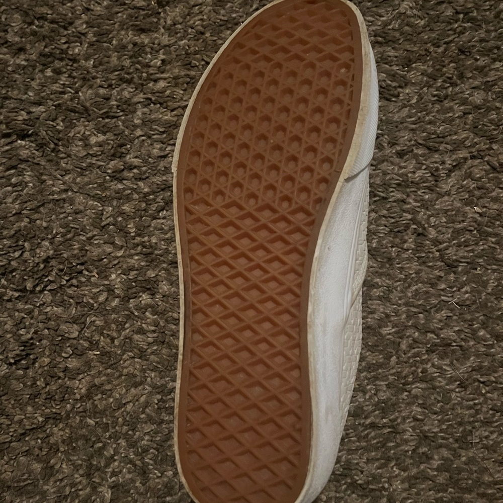 Vans - Picture 2 of 2